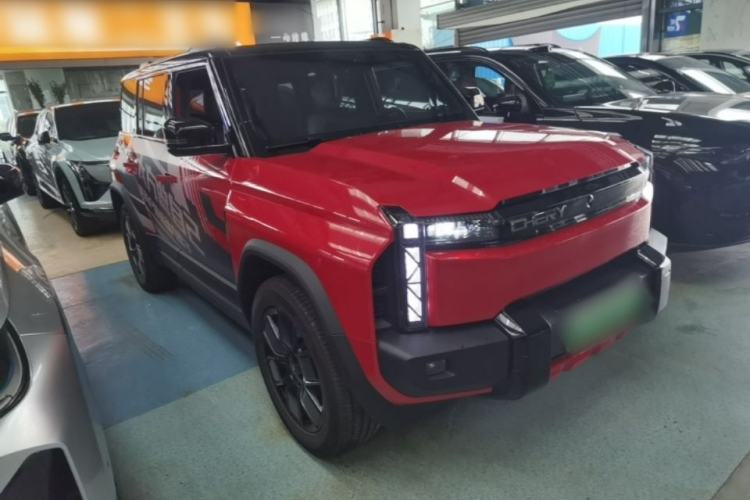 Used Chery Fengyun Fulwin X3 Plus 2025 Model 501 Four-Wheel Drive Smart Leading Edition Front Right 45 Deg