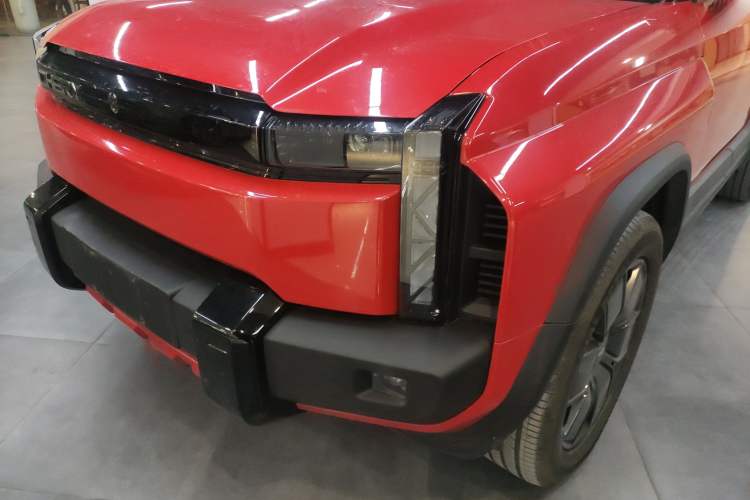Used Chery Fengyun Fulwin X3 Plus 2025 Model 501 Four-Wheel Drive Smart Leading Edition Left Front Headlight