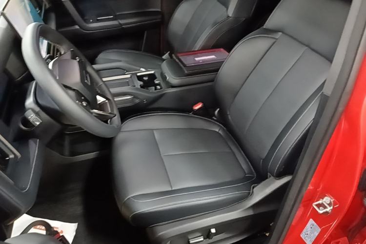 Used Chery Fengyun Fulwin X3 Plus 2025 Model 501 Four-Wheel Drive Smart Leading Edition Left Front Seat