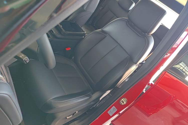Used Chery Fengyun Fulwin X3 Plus 2025 Model 501 Four-Wheel Drive Smart Leading Edition Left Front Seat