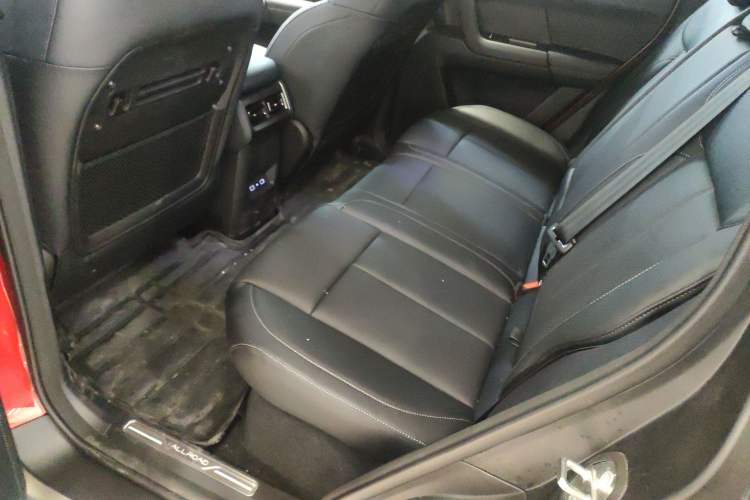 Used Chery Fengyun Fulwin X3 Plus 2025 Model 501 Four-Wheel Drive Smart Leading Edition Left Rear Seat