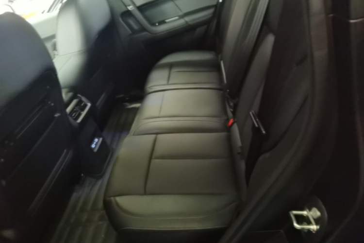 Used Chery Fengyun Fulwin X3 Plus 2025 Model 501 Four-Wheel Drive Smart Leading Edition Left Rear Seat
