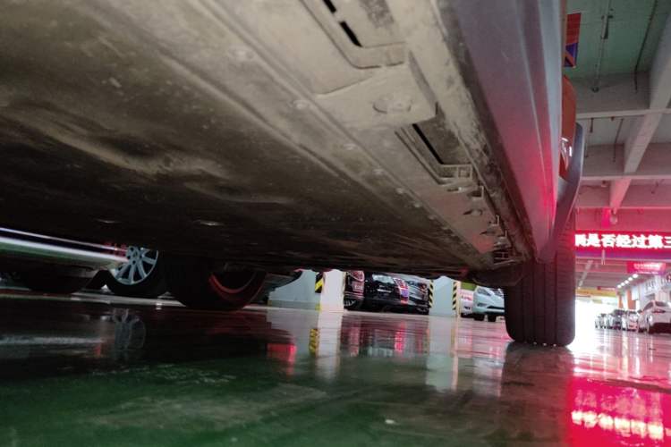 Used Chery Fengyun Fulwin X3 Plus 2025 Model 501 Four-Wheel Drive Smart Leading Edition Left Side Sill
