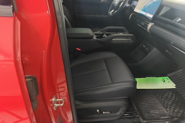Used Chery Fengyun Fulwin X3 Plus 2025 Model 501 Four-Wheel Drive Smart Leading Edition Right Front Seat