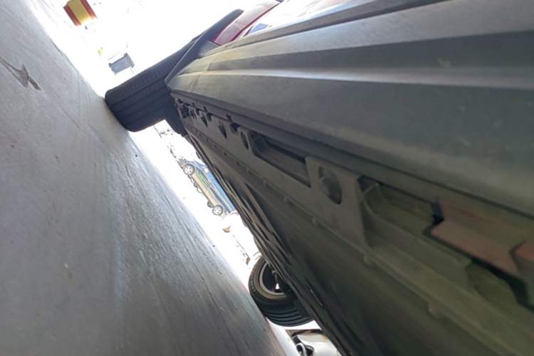 Used Chery Fengyun Fulwin X3 Plus 2025 Model 501 Four-Wheel Drive Smart Leading Edition Right Side Sill