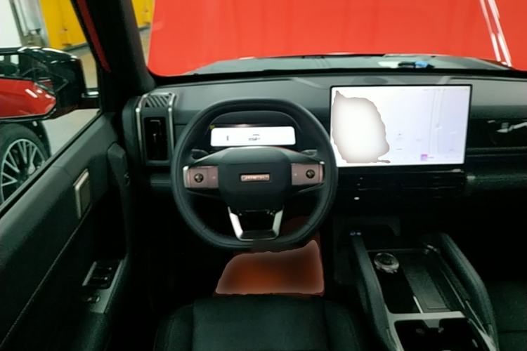 Used Chery Fengyun Fulwin X3 Plus 2025 Model 501 Four-Wheel Drive Smart Leading Edition Steering Wheel