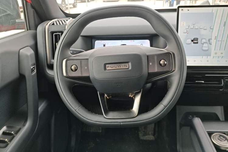 Used Chery Fengyun Fulwin X3 Plus 2025 Model 501 Four-Wheel Drive Smart Leading Edition Steering Wheel