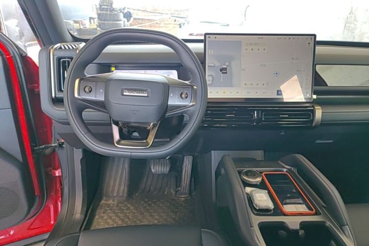 Used Chery Fengyun Fulwin X3 Plus 2025 Model 501 Four-Wheel Drive Smart Leading Edition Steering Wheel