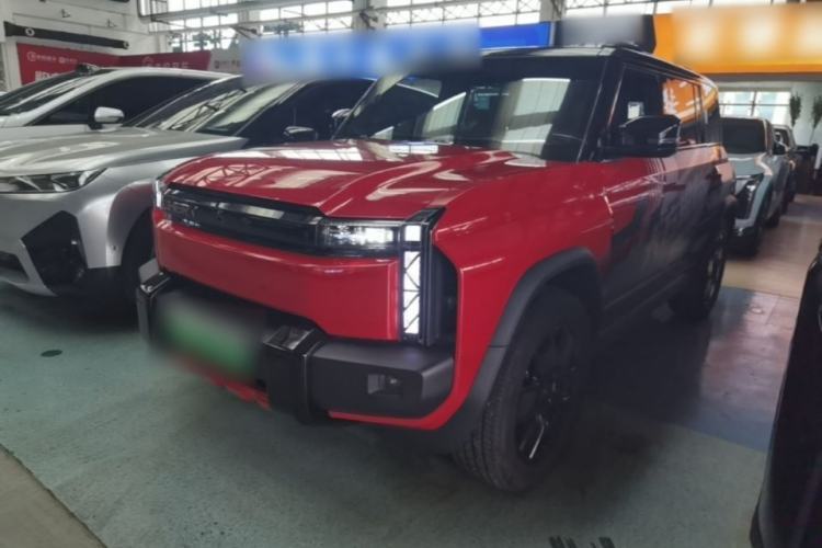 Used Chery Fengyun Fulwin X3 Plus 2025 Model 501 Four-Wheel Drive Smart Leading Edition Guazi used car, China used car export, Used car for sale, Used  cars, Cheapest cars for sale