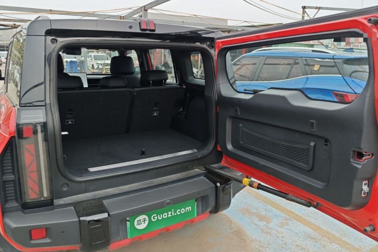 Used Chery Fengyun Fulwin X3 Plus 2025 Model 501 Four-Wheel Drive Smart Leading Edition Trunk