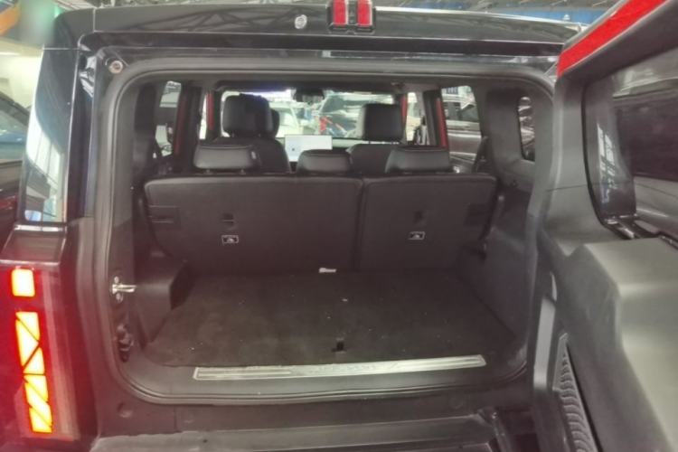 Used Chery Fengyun Fulwin X3 Plus 2025 Model 501 Four-Wheel Drive Smart Leading Edition Trunk