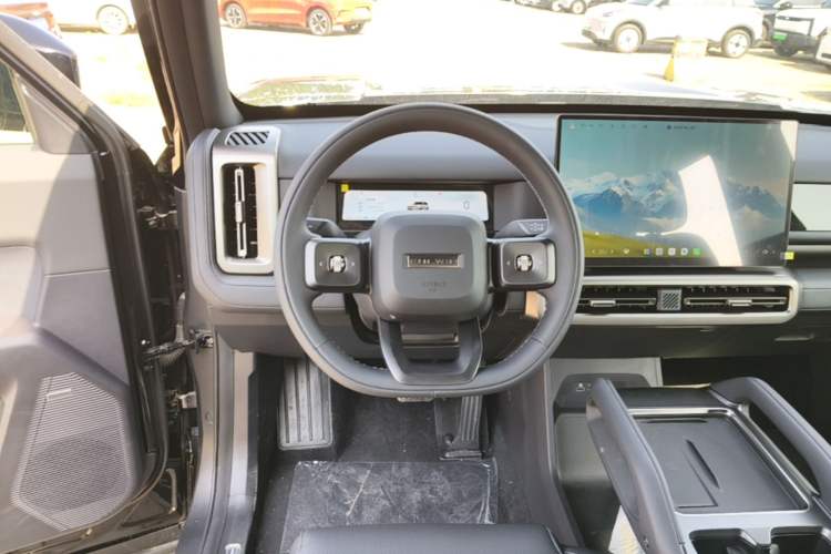 Used Chery Fengyun Fulwin X3L 2025 Model 215 Smart Driving Edition Steering Wheel