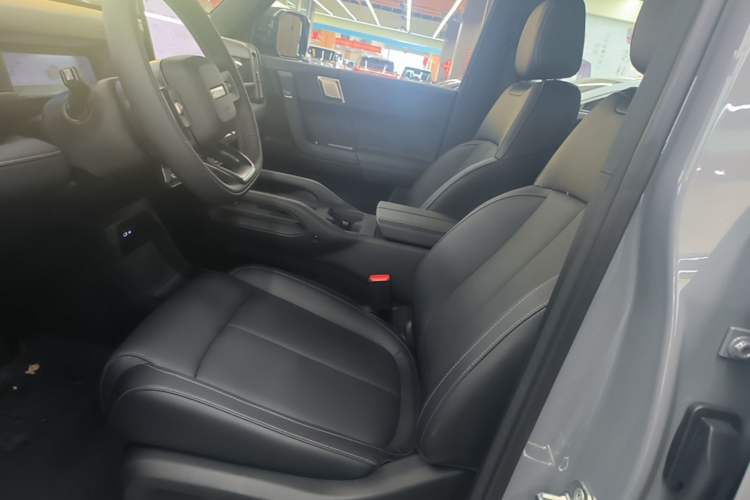 Used Chery Fengyun Fulwin X3L 2025 Model 215 Smart Driving Edition Left Front Seat