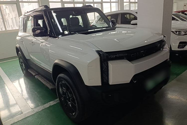Used Chery Fengyun Fulwin X3L 2025 Model 215 Smart Driving Edition Front Right 45 Deg