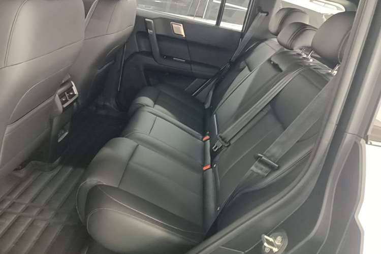 Used Chery Fengyun Fulwin X3L 2025 Model 215 Smart Driving Edition Left Rear Seat