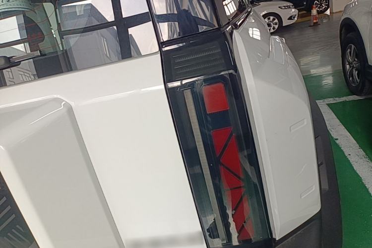 Used Chery Fengyun Fulwin X3L 2025 Model 215 Smart Driving Edition Right Rear Taillight