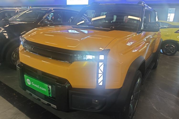 Used Chery Fengyun Fulwin X3L 2025 Model 205 All-Wheel Drive High-Energy Edition Guazi used car, China used car export, Used car for sale, Used  cars, Cheapest cars for sale
