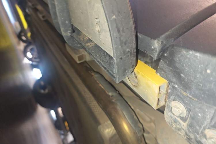 Used Chery Fengyun Fulwin X3L 2025 Model 205 All-Wheel Drive High-Energy Edition Right Side Sill