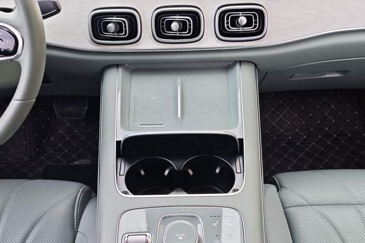 Used Chery Fengyun T10 2024 210 Luxury Edition Audio And AC Panel