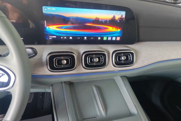 Used Chery Fengyun T10 2024 210 Luxury Edition Audio And AC Panel