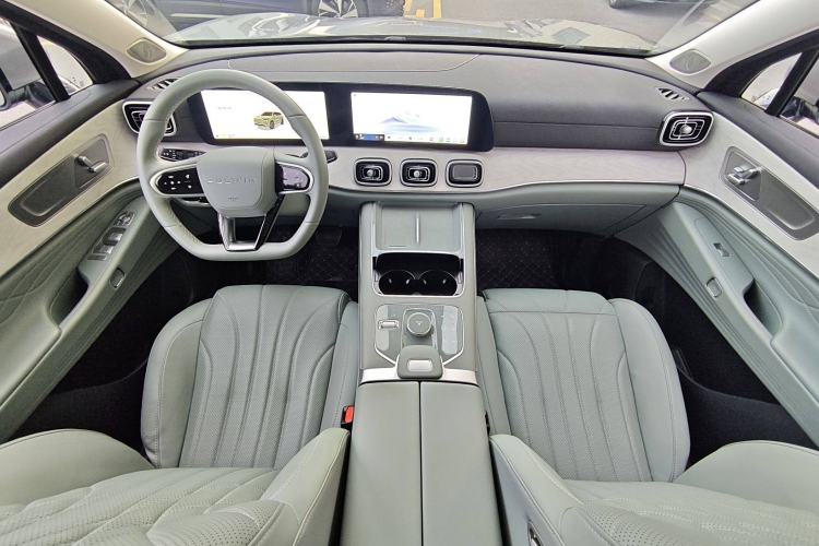 Used Chery Fengyun T10 2024 210 Luxury Edition Interior 2