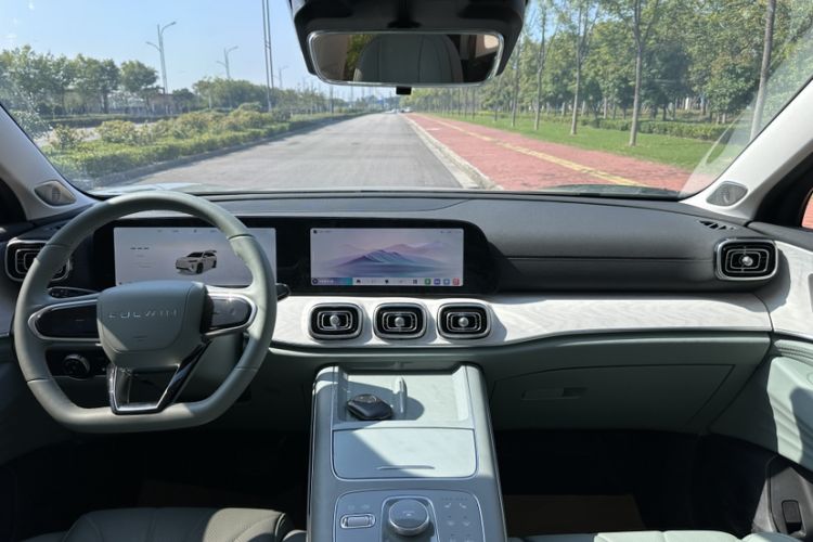 Used Chery Fengyun T10 2024 210 Luxury Edition Interior 3