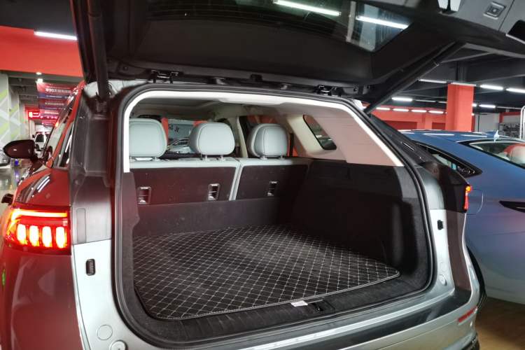 Used Chery Fengyun T10 2024 210 Luxury Edition Trunk