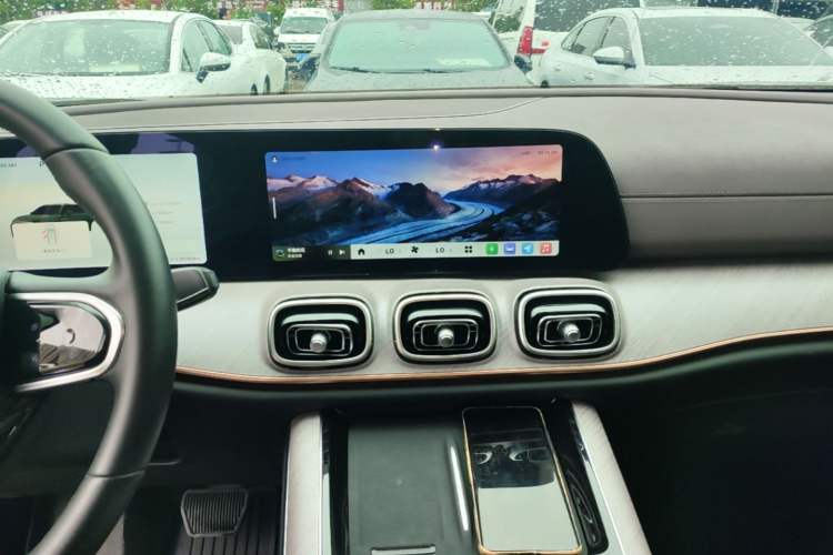 Used Chery Fengyun T10 2024 210 Luxury Edition Audio And AC Panel