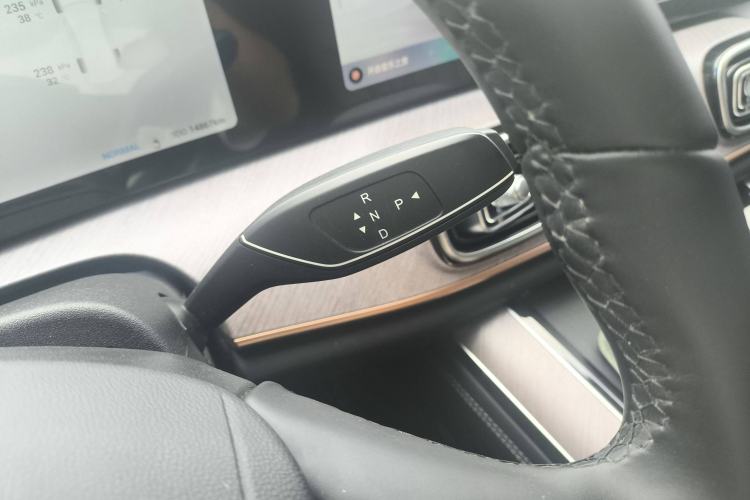 Used Chery Fengyun T10 2024 210 Luxury Edition Gear Lever