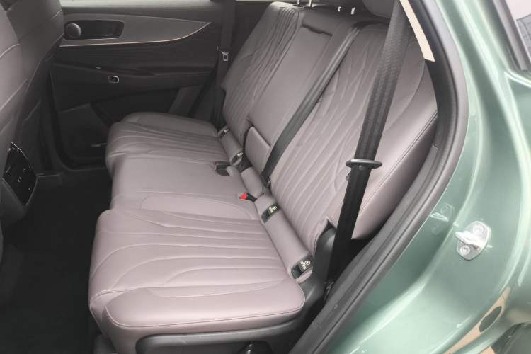Used Chery Fengyun T10 2024 210 Luxury Edition Left Rear Seat