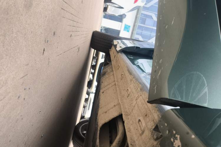 Used Chery Fengyun T10 2024 210 Luxury Edition Right Side Sill