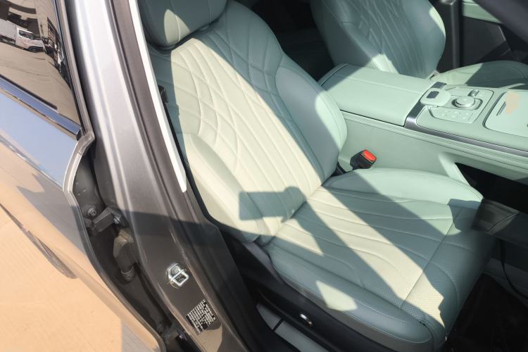 Used Chery Fengyun T10 2024 210 Luxury Edition Right Front Seat