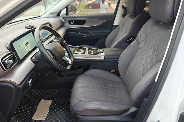 Used Chery Fengyun T10 2024 210 Deluxe Edition Interior 2