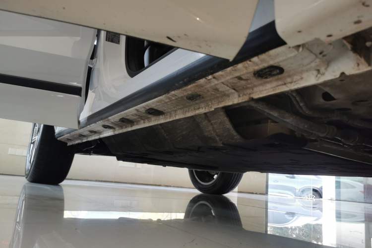 Used Chery Fengyun T10 2024 210 Luxury Edition Right Side Sill