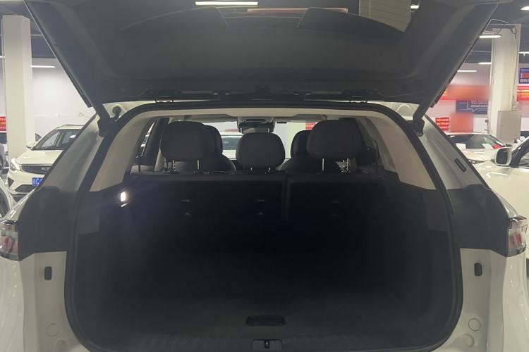 Used Chery Fengyun T10 2024 210 Deluxe Edition Trunk