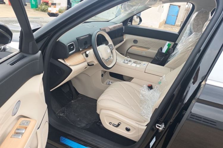 Used Chery Fengyun T11 2026 Model 220 All-Wheel Drive Family Fun Edition Driver Seat