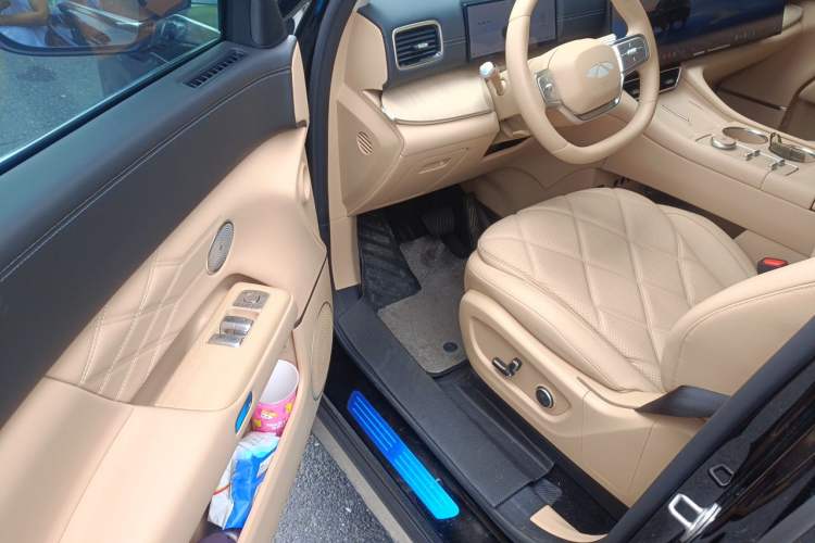 Used Chery Fengyun T11 2026 Model 220 Rear-Drive Dual IMAX Theater Edition Driver Seat