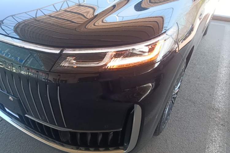 Used Chery Fengyun T11 2026 Model 220 All-Wheel Drive Family Fun Edition Left Front Headlight