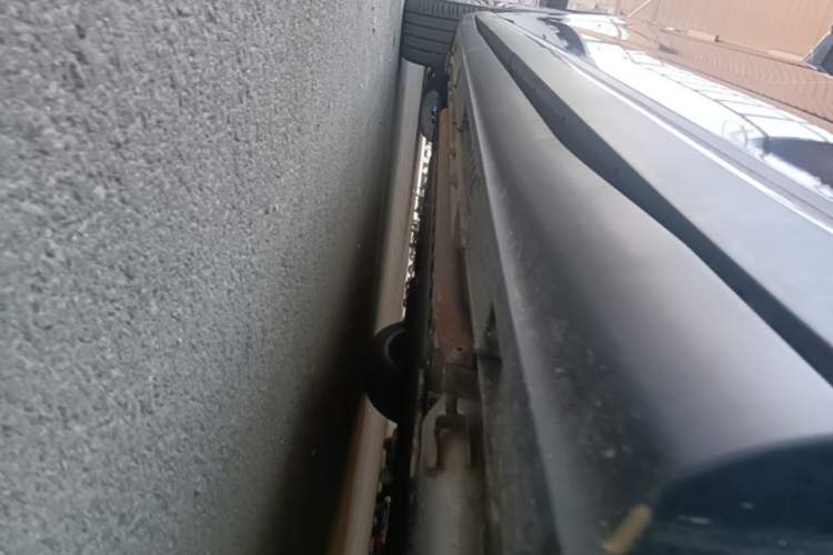 Used Chery Fengyun T11 2026 Model 220 All-Wheel Drive Family Fun Edition Left Side Sill