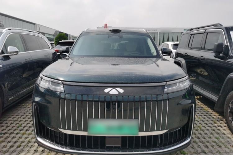 Used Chery Fengyun T11 2026 Model 220 All-Wheel Drive Family Fun Edition Front