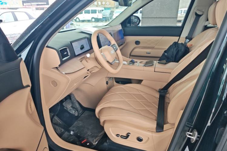 Used Chery Fengyun T11 2026 Model 220 All-Wheel Drive Family Fun Edition Left Front Seat