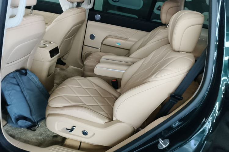 Used Chery Fengyun T11 2026 Model 220 All-Wheel Drive Dual IMAX Theater Edition Left Rear Seat