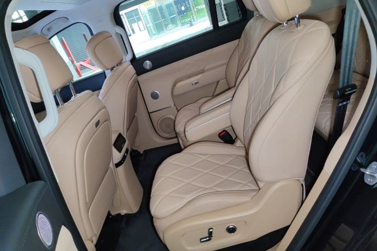 Used Chery Fengyun T11 2026 Model 220 All-Wheel Drive Family Fun Edition Left Rear Seat