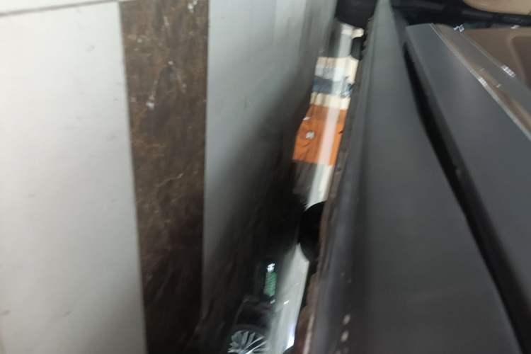 Used Chery Fengyun T11 2026 Model 220 All-Wheel Drive Family Fun Edition Left Side Sill