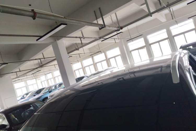 Used Chery Fengyun T11 2026 Model 220 All-Wheel Drive Dual IMAX Theater Edition Roof