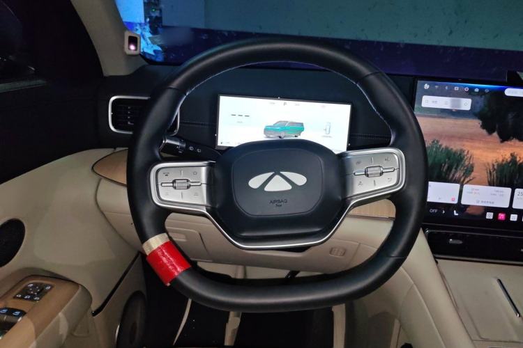 Used Chery Fengyun T11 2026 Model 220 All-Wheel Drive Family Fun Edition Steering Wheel