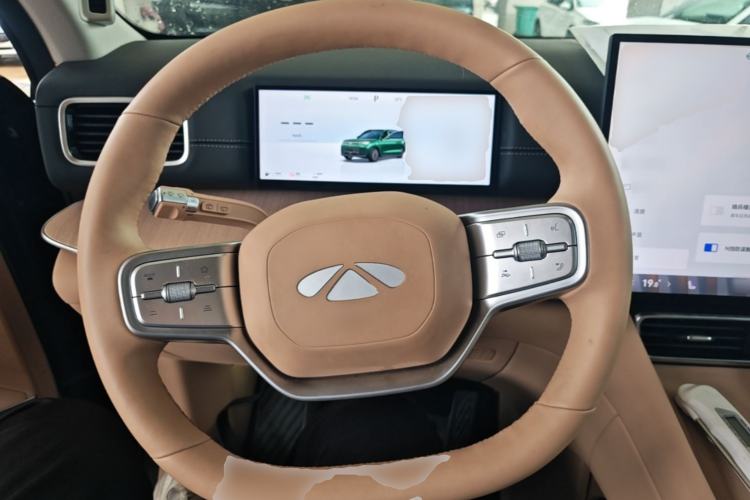 Used Chery Fengyun T11 2026 Model 220 All-Wheel Drive Family Fun Edition Steering Wheel