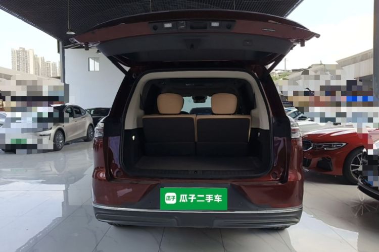 Used Chery Fengyun T11 2026 Model 220 All-Wheel Drive Family Fun Edition Trunk