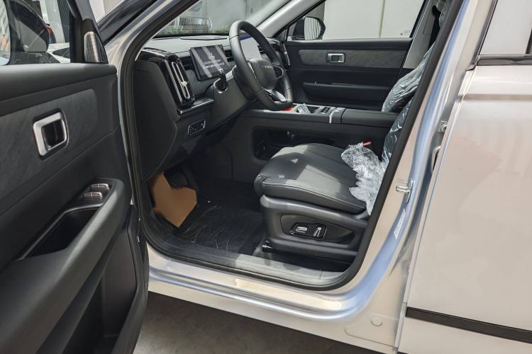 Used Chery Fengyun T6 2024 PRO Edition Interior 3
