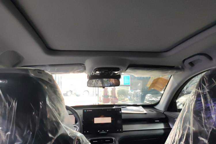 Used Chery Fengyun T8 2025 1.5T 130 km Comfort Edition 5-Seater Headliner